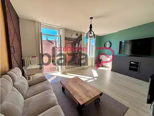 Champagnole 39300 Achat / Vente appartement 3 pièces t3 au dernier étage cave