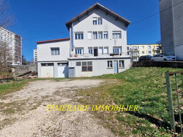 Champagnole Grand T2 de 61m2 au 1er étage