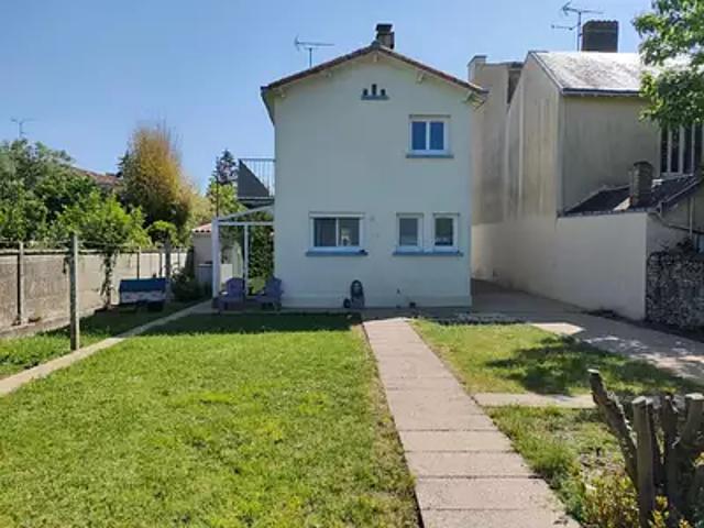 Champdeniers Saint Denis 79220 Achat / Vente maison 4 pièces t4