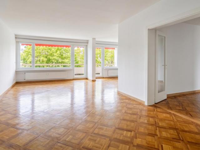 Champel – durchgehende Wohnung, obere Etage