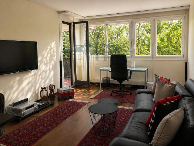CHAMPEL ELEGANT FURNISHED APARTMENT