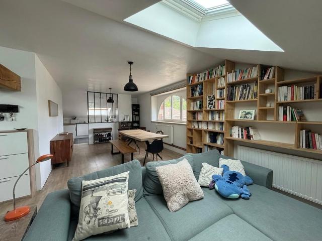 CHAMPIGNEULLES Appartement coup de coeur face au parc et à proximité de toutes commodités