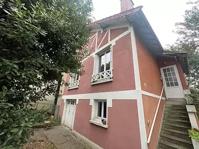 Champigny sur Marne 94500 Achat / Vente maison 3 pièces t3 au dernier étage cave