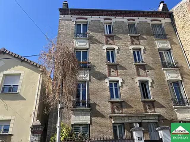 Champigny sur Marne 94500 Achat / Vente appartement 2 pièces t2 au dernier étage
