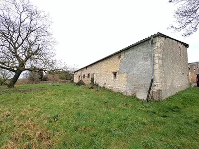 Champlay 89300 Achat / Vente maison 4 pièces t4 au dernier étage