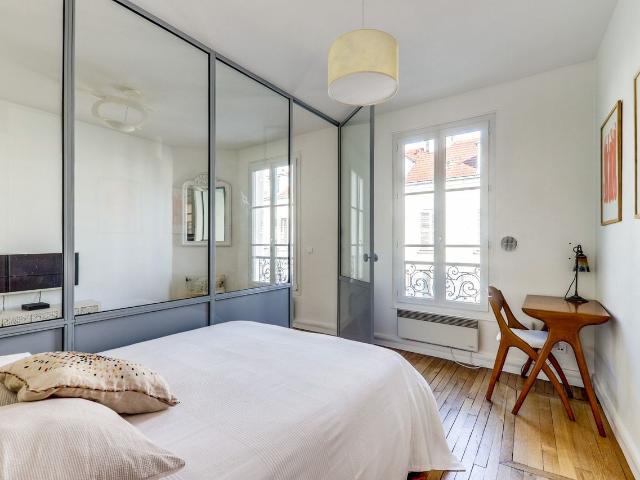 Champs de Mars 1 Bedroom, Paris Amsterdam Apartments for Rent