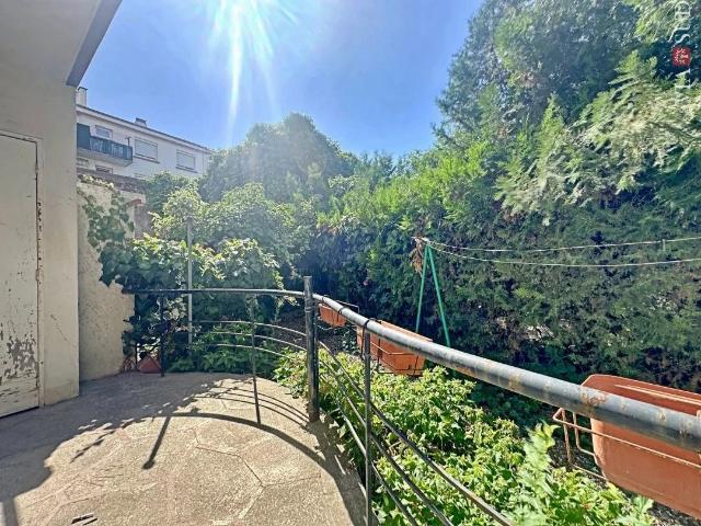 CHAMPS DE MARS T3 69M²