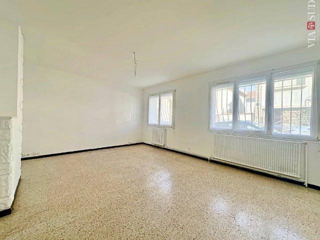 CHAMPS DE MARS T3 69M²