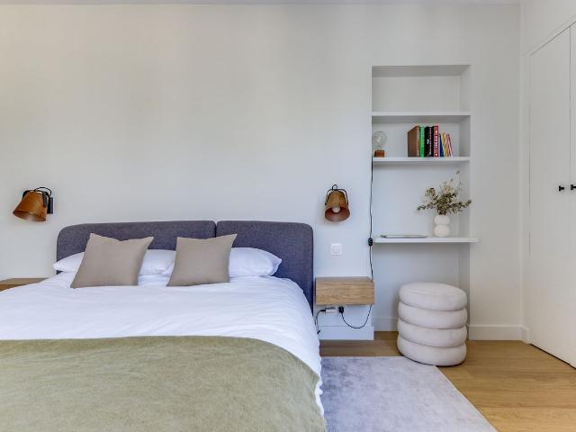 Champs Elysees Bassano 1 Bedroom, Paris Amsterdam Apartments for Rent