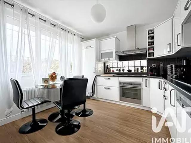 Champs sur Marne 77420 Achat / Vente maison 5 pièces t5 parking