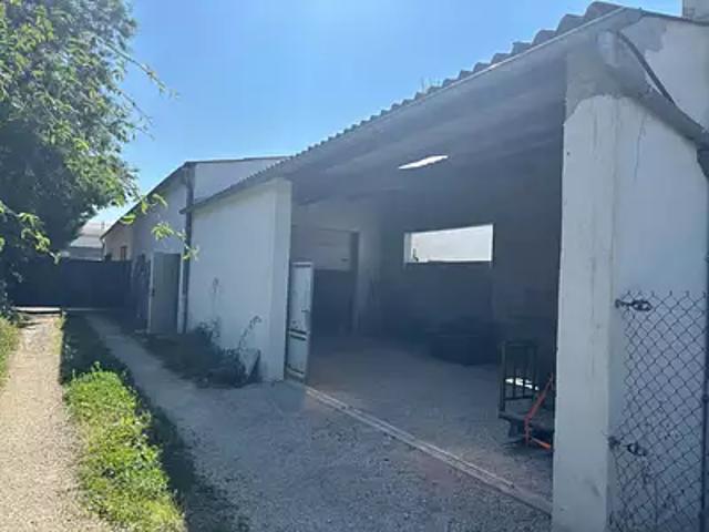Champs sur Yonne 89290 Achat / Vente parking