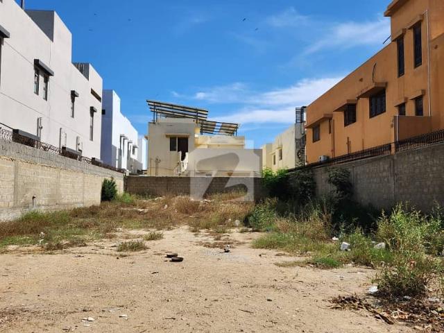 Chance deal 655 yards west open plot for sale dha phase 5