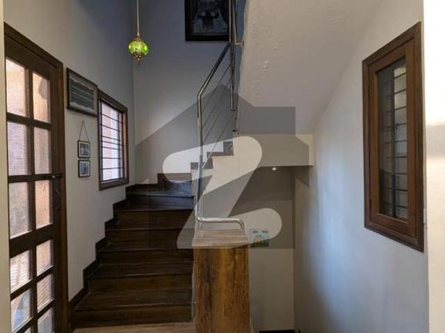 Chance Deal Bungalow For ZoneA 15Years Old 5 Bedrooms Drawing Dining In Dha Phase VIII DHA Phase 8