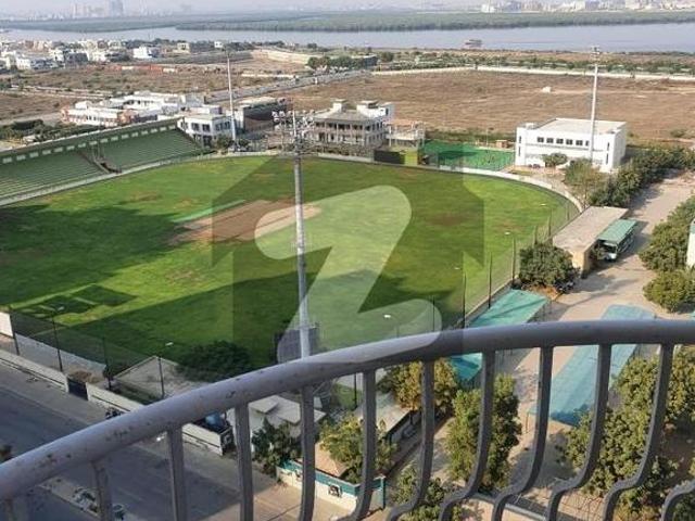 Chance Deal Creek Vista 4 Bedrooms For Rent Moin Khan Academy Facing Awesome View Very Neat & Clean Apartment Ready to Move Condition Creek Vista