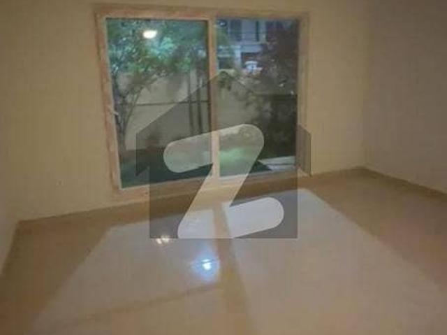 Chance Deal Fully Renovated 500 Square Yards Five Bed House Close To Mosque & Commercial Area. Gas, Electricity, Water Available