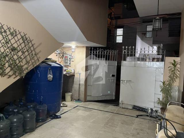 Chance Deal Lease 120 Sq Yard House Available For Sale