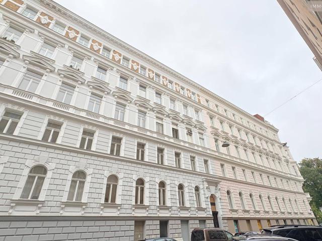 Chancen sehen, nähe Servitenviertel / Clusiusgasse, sanierungsbedürftig, ca.70 m²
