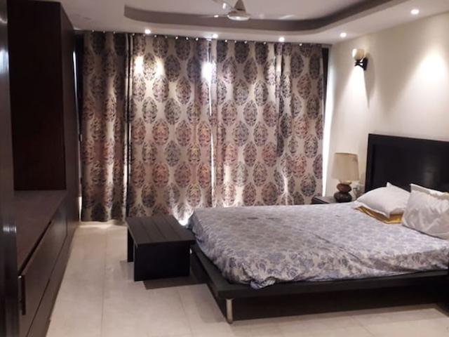 Chanakyapuri, Central Delhi 4 Bedroom 750 Sq. Yd. Builder Floor in Chanakyapuri Delhi Listing ID: #10386
