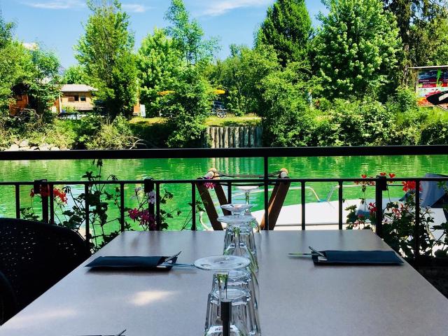 Chanaz 73, Bord de l'eau, opportunité d'investissement rare, Bar Restaurant Licence IV