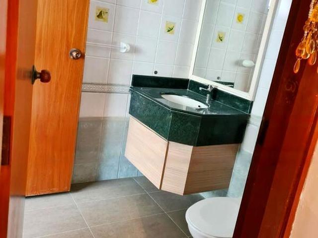 Changi Court D16, Condominium