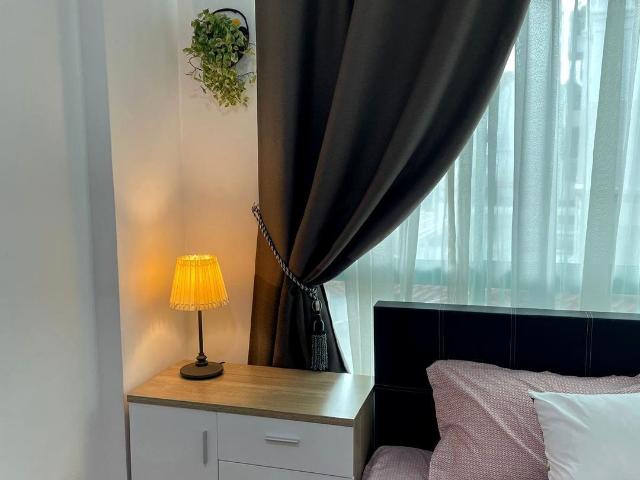 Changi Court D16, Condominium