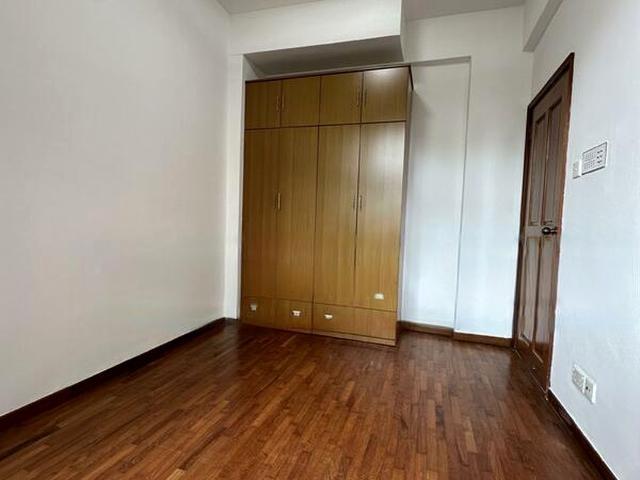 Changi Court D16, Condominium