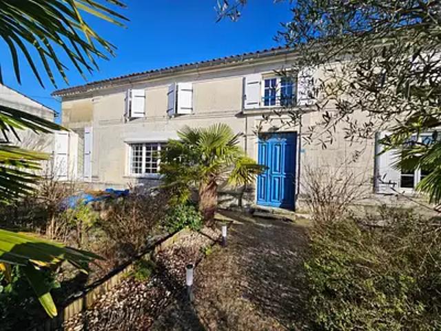 Chaniers 17610 Achat / Vente maison 6 pièces t6 piscine jardin