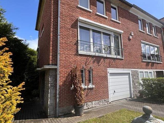 CHANT D'OISEAU RENOVATED 3 BEDROOMS