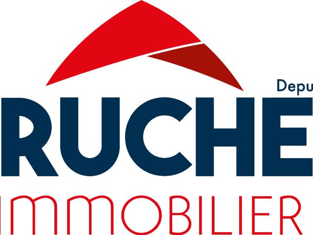CHANTONNAY, vaste local professionnel en excellent état