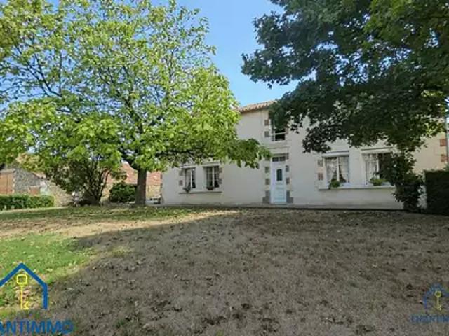 Chantonnay 85110 Achat / Vente maison 5 pièces t5