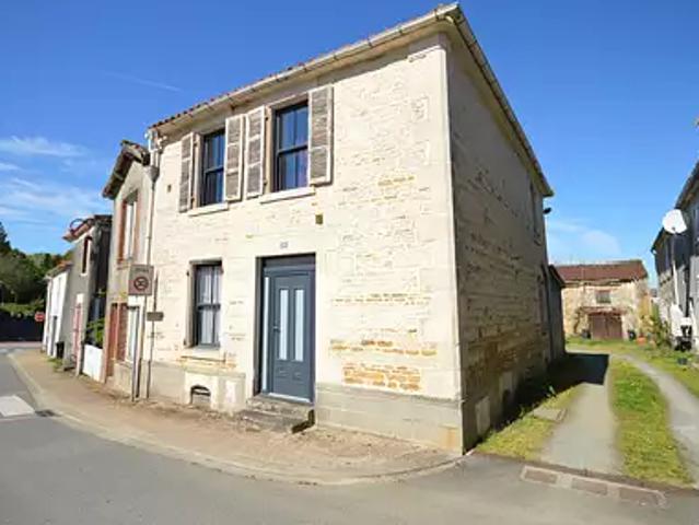 Chantonnay 85110 Achat / Vente maison 5 pièces t5