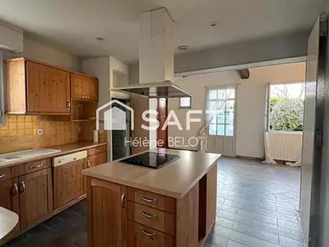 Chantonnay 85110 Achat / Vente maison 6 pièces t6 terrasse parking