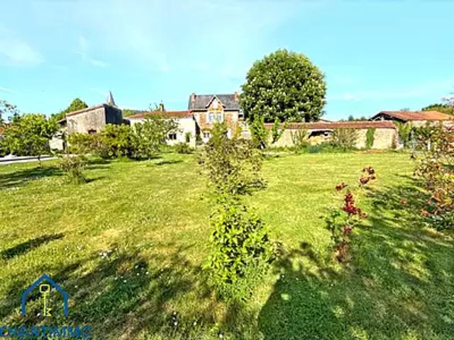 Chantonnay 85110 Achat / Vente maison 11 pièces t11