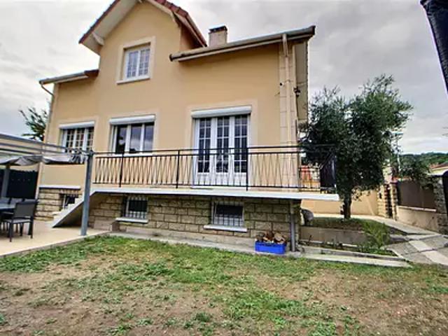 Chanteloup les Vignes 78570 Achat / Vente maison 7 pièces t7 au dernier étage