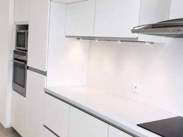 CHANTIERS 4P 87 M2 4EME ETAGE AVEC ASC. BALCON CAVE