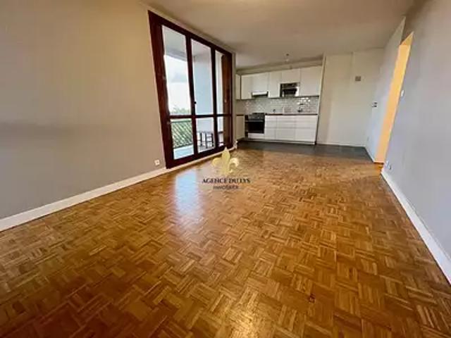 Chantilly 60500 Achat / Vente appartement 3 pièces t3 au dernier étage