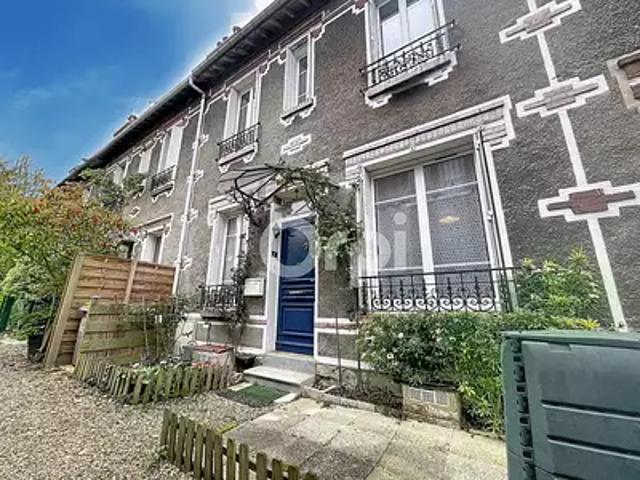 Chantilly 60500 Achat / Vente maison 3 pièces t3 terrasse cave