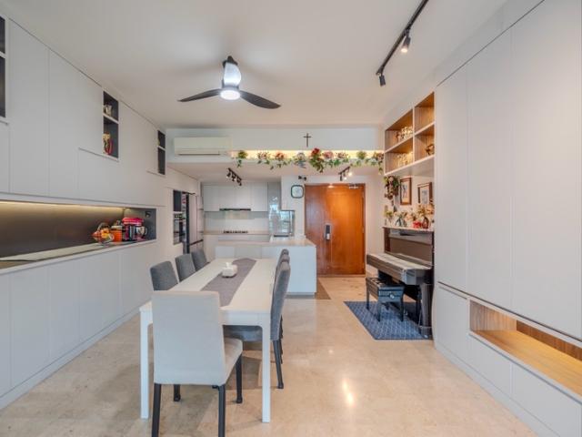 Chantilly Rise Condominium For Sale, $3,199,999, 4 Bed 4 Bath 1,733 sqft $1,847.00 psf