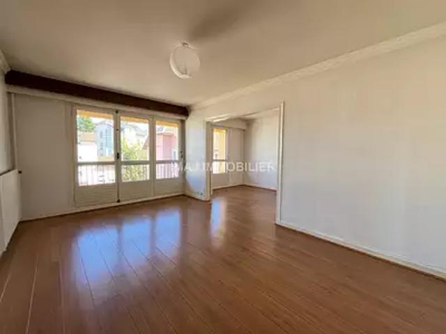 Chantraine 88000 Location appartement 3 pièces t3 au dernier étage