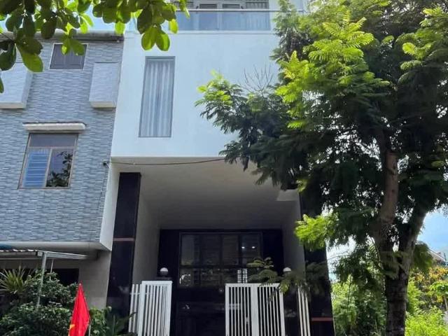 Chào bán nhà 3 tầng rưỡi tại Khu biển Hòa Minh, phường Hòa Minh, quận Liên Chiểu, TP. Đà Nẵng