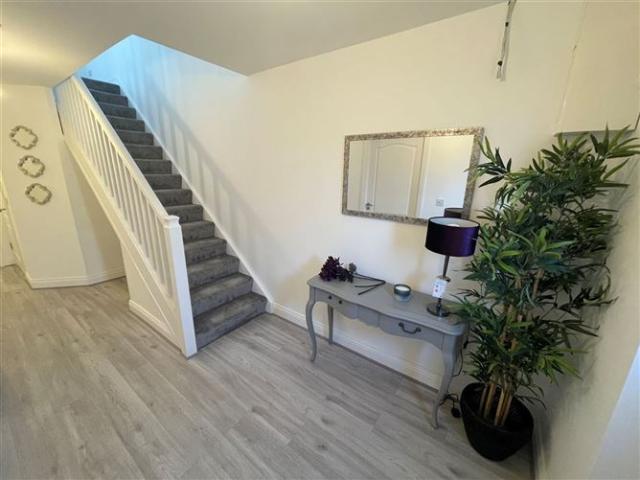 Chapel Court, Skibbereen, Cork James Murphy & Co. Auctioneers 4658 MyHome. Ie Residential