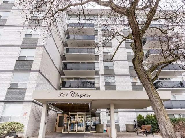 Chaplin Crescent Apartments