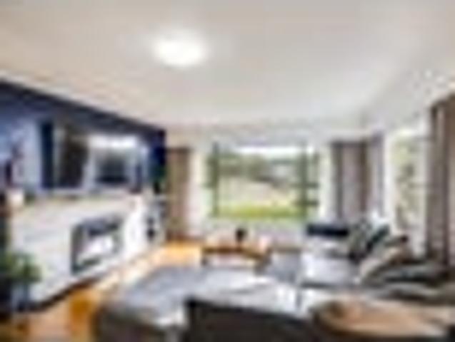 Character, Comfort and Views in Taradale West