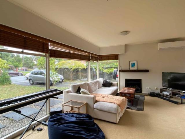 Character, Charm & Convenience in the Heart of Ellerslie
