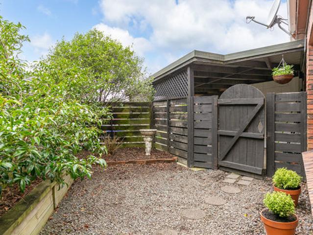 Character & Charm in the Heart of Churton Park!