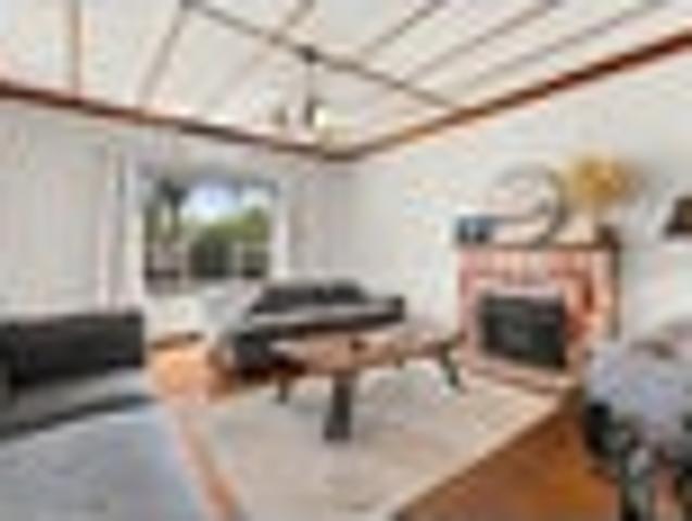 Character Bungalow on Large Private Section