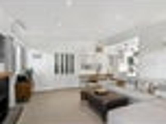 CHARACTER HOME WITH OPTIONS!