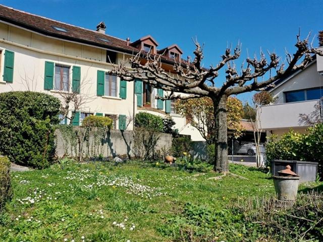 Charakterhaus zwischen Weinbergen und See, nahe Nyon