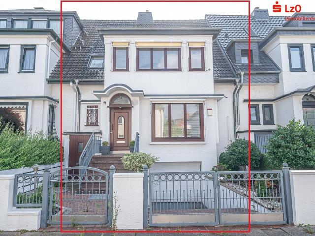 Charakteristisches Reihenmittelhaus mit vielen Optionen