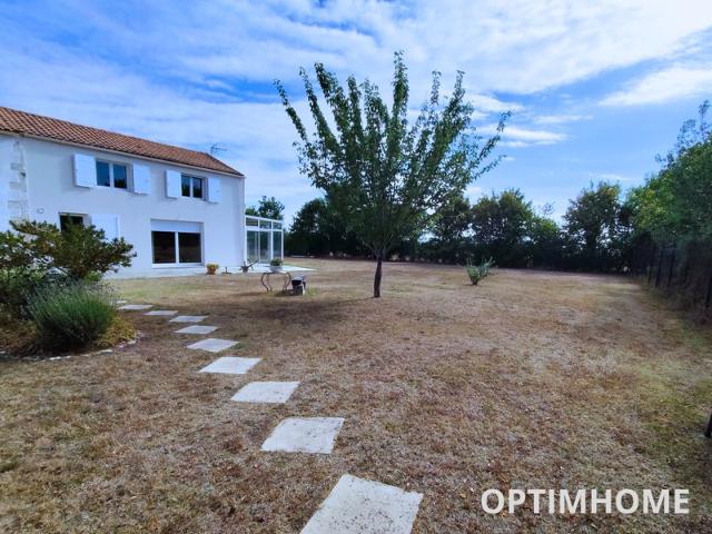 Maison 230 m² 2 habitations Terrain 4 045 m² Sans vis à vis